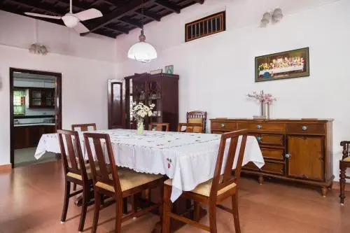 Akkara Homestay