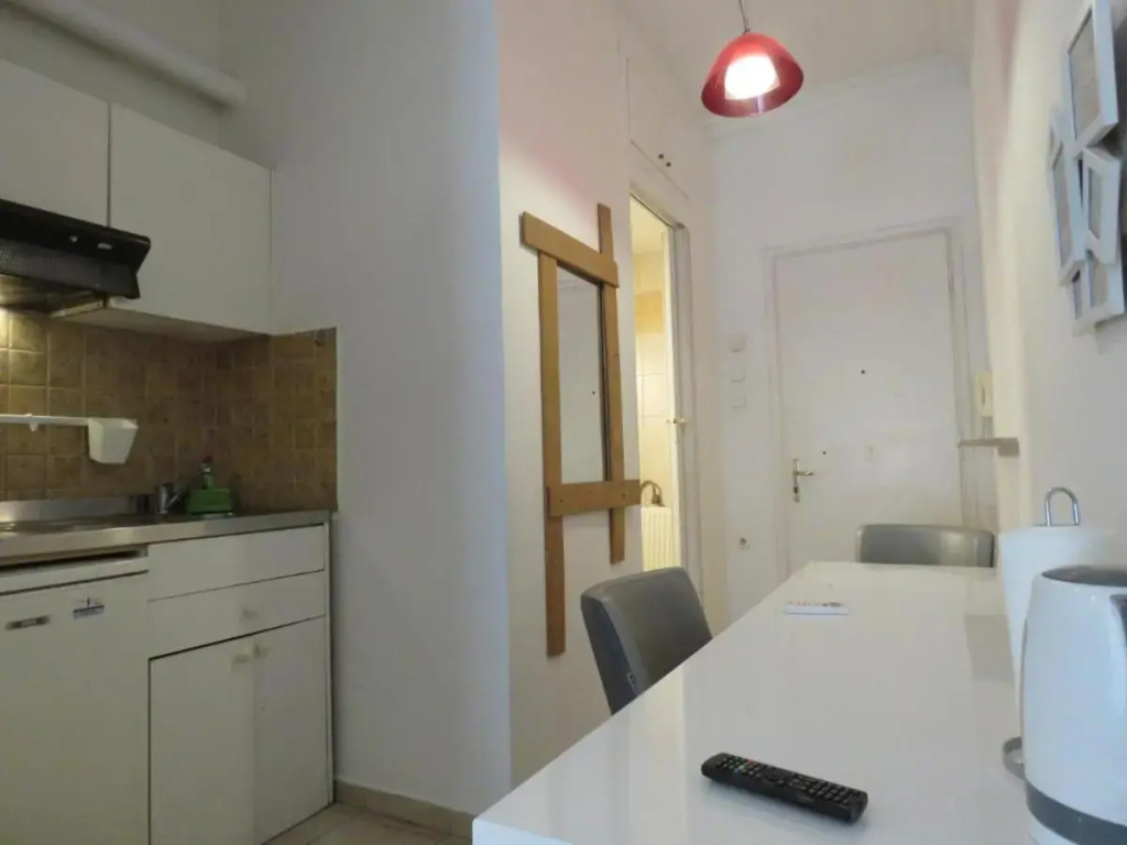 Hermes Welcome Stay Garden House - Explore Center by foot - Close to Helexpo & University