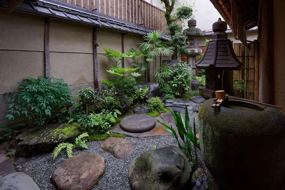 Kyoto Nijo Sawaragi no Yado