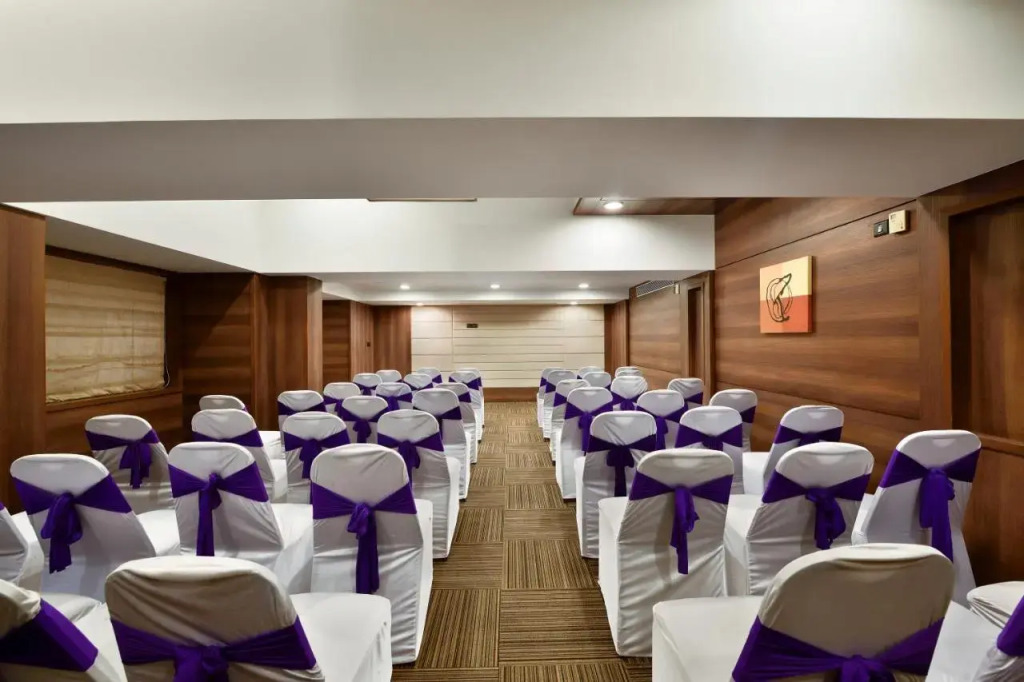 Hotel Leafio Marigold-Near Airport