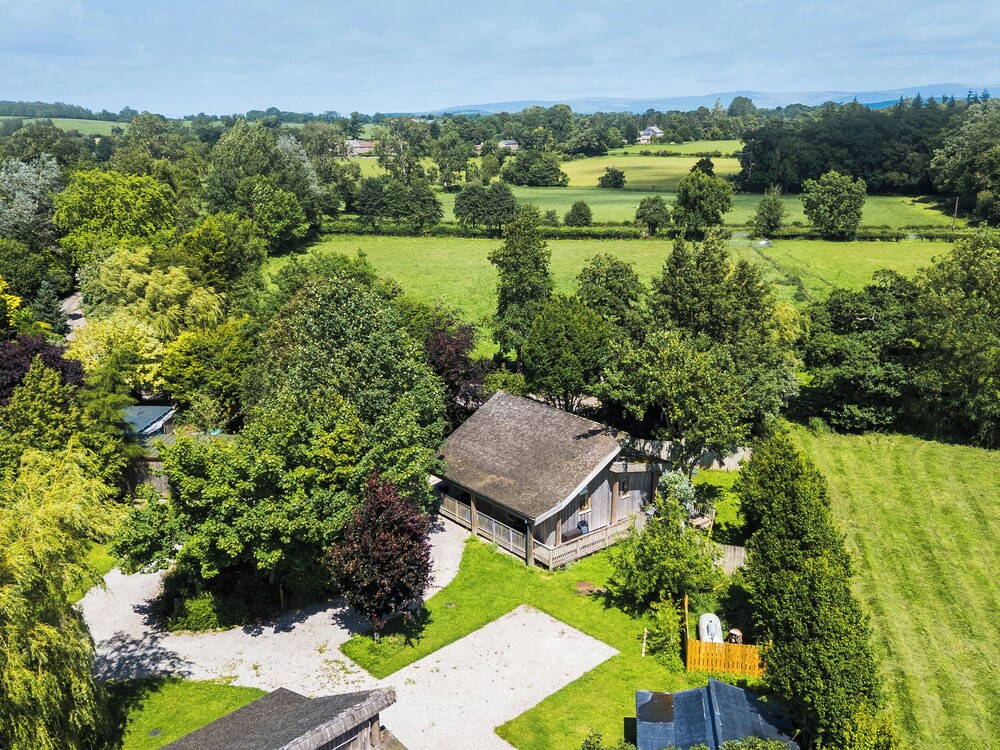 Larch Lodge