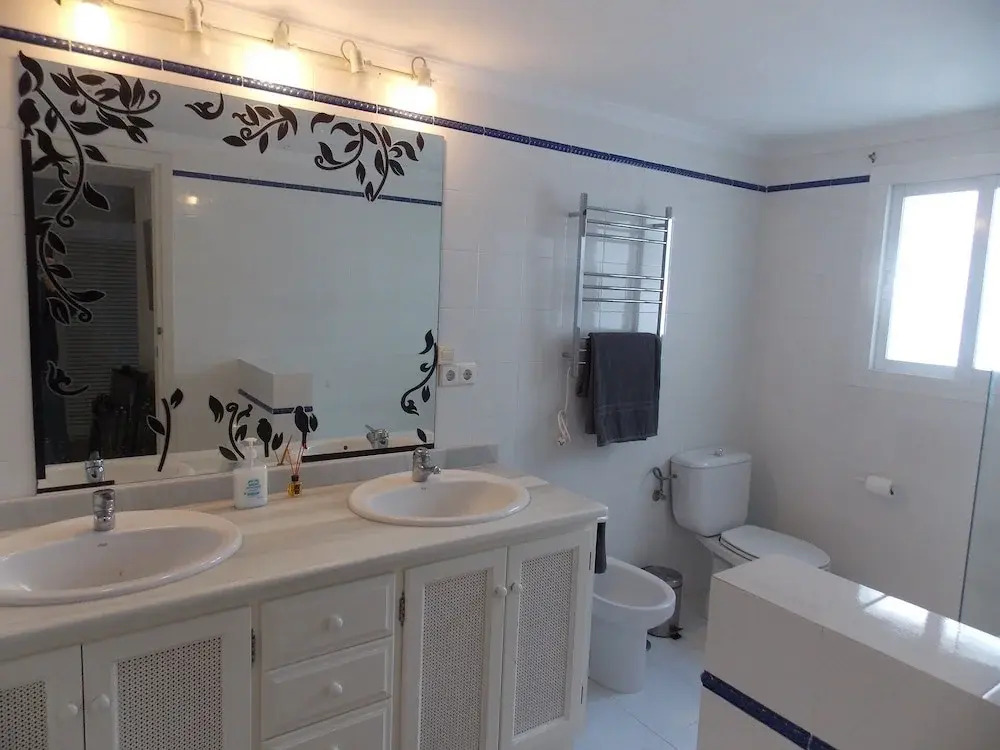 Attractive Apartment Near Puerto Banus