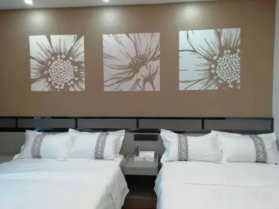Yuxi Yuhuashi Holiday Hotel