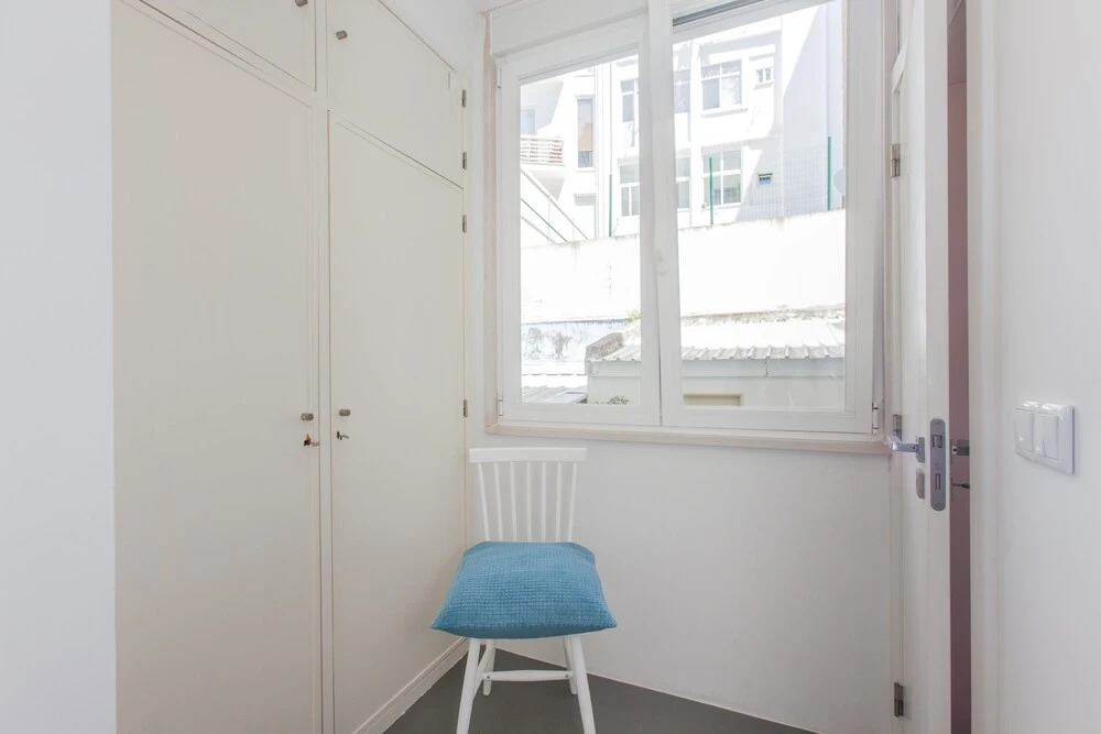 Renovated Apartment w/ Private Courtyard, By TimeCooler