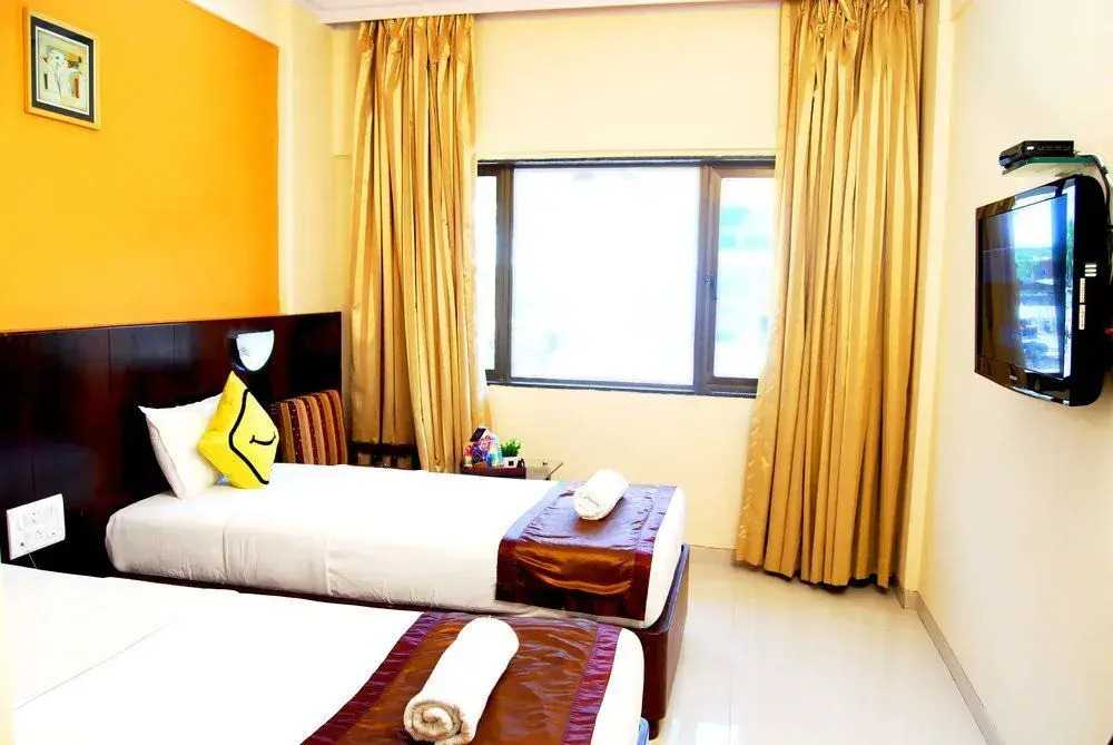 Stay Vista Rooms Near Mumbai Airport