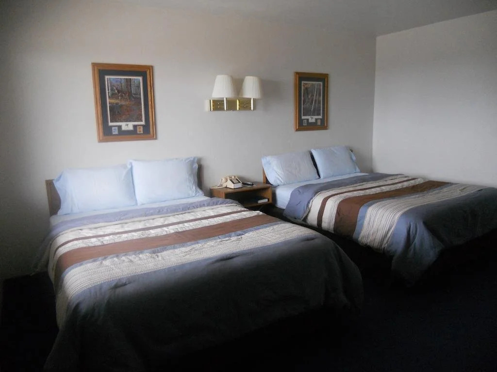 Harbor Inn Motel