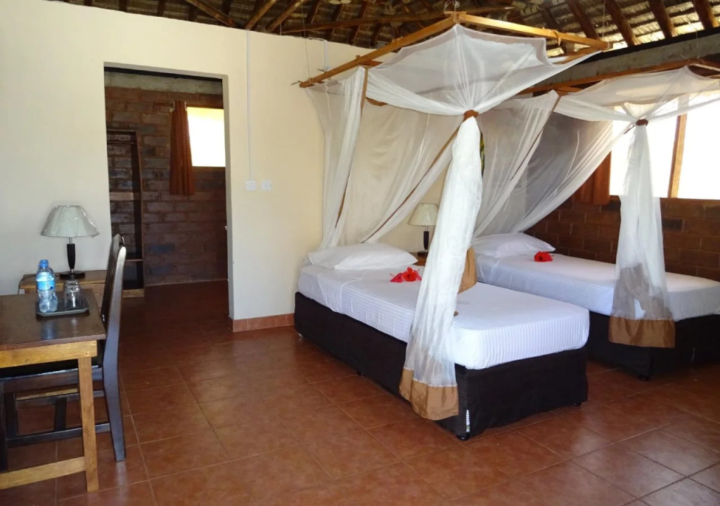 Barrys Beach Resort Pangani