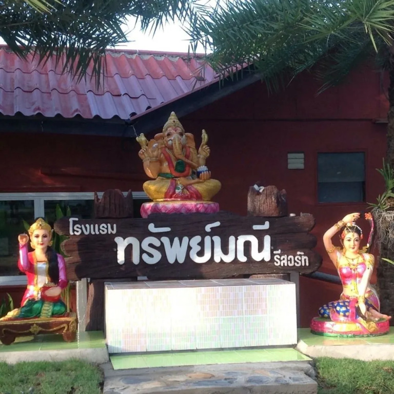 Sapmanee Resort