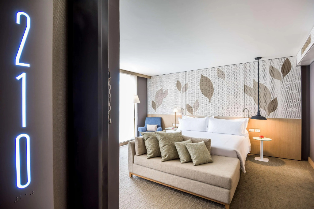 NH Collection Bogota Terra 100 Royal
