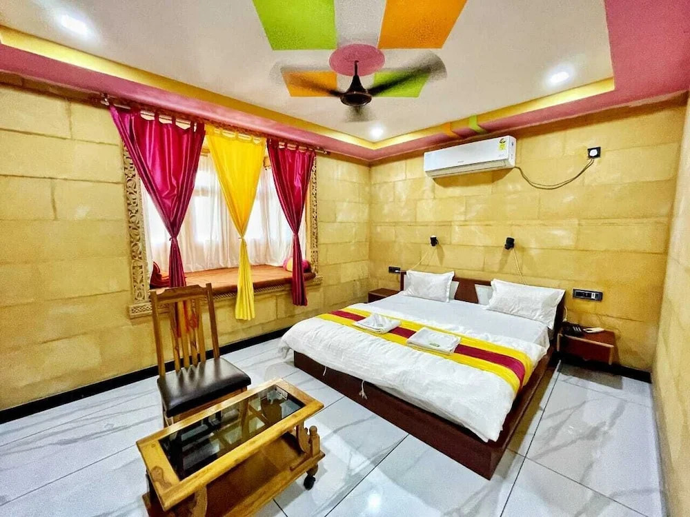 Hotel Sky Residency With Swimming Pool