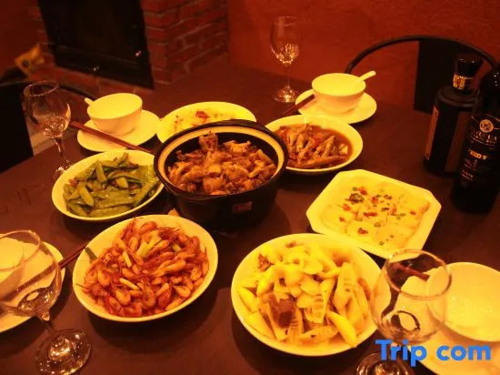 Yinlu Zhuyun Guesthouse
