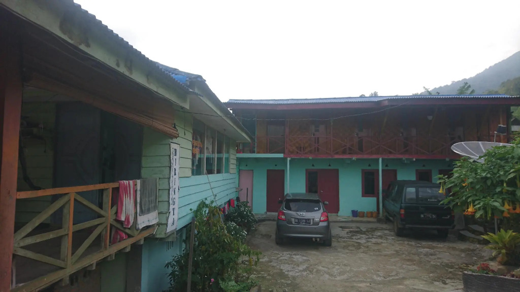 Penginapan Biringta