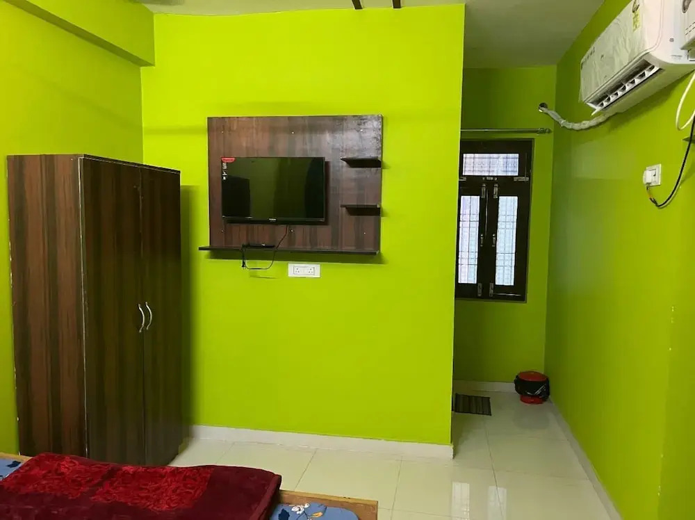 Shree Raj Homestay AC Room