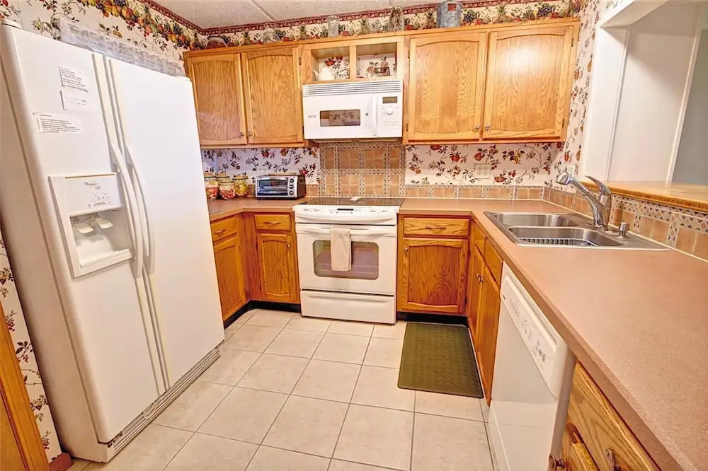 SEA Haven 115 [2/2] Free Activities! & Oceanfront Wifi Pool