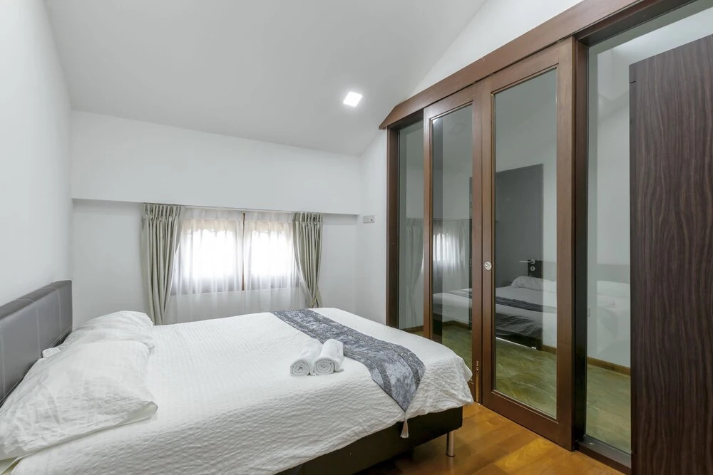 K Suites River Valley Nearby Orchard