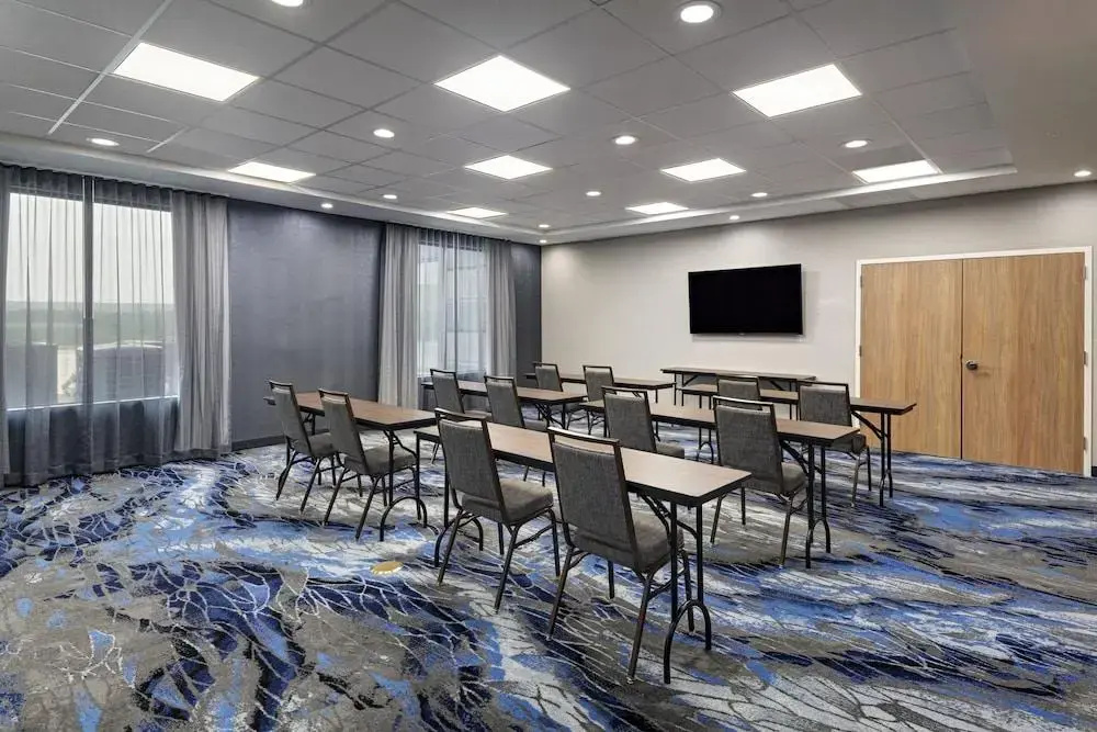 Fairfield Inn & Suites by Marriott Waller