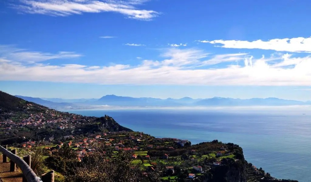 Oltre la Costa