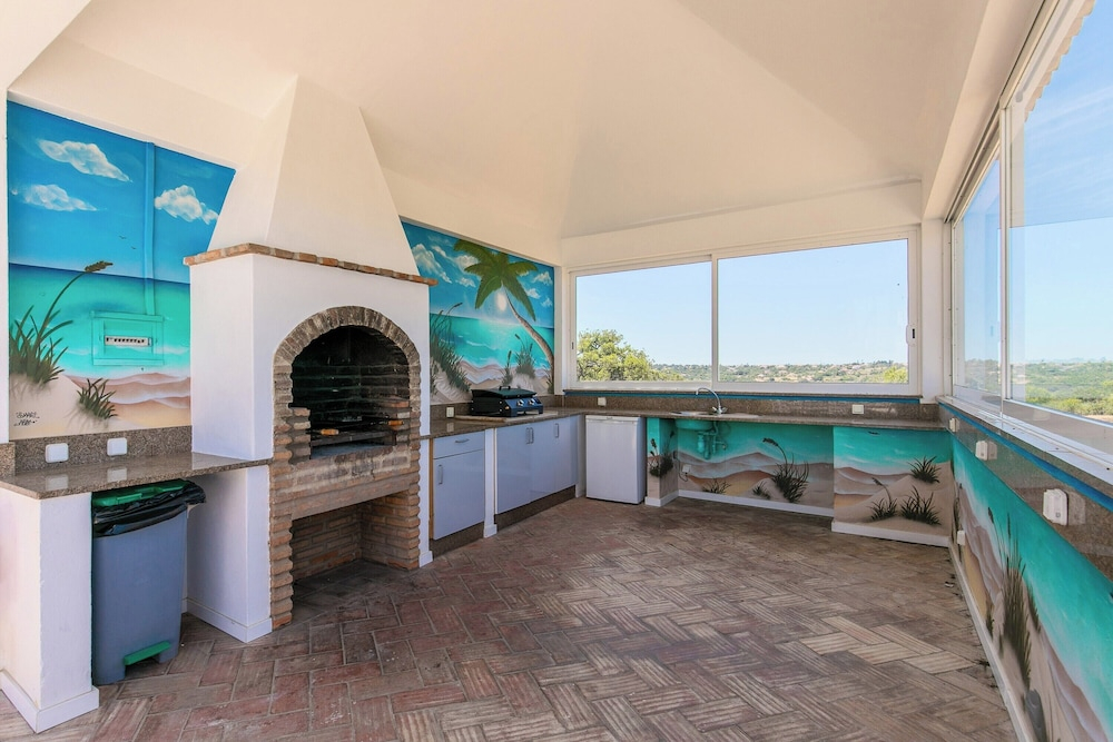 Monte Da Poupa - 7 Bedroom Villa - Sleeps 15