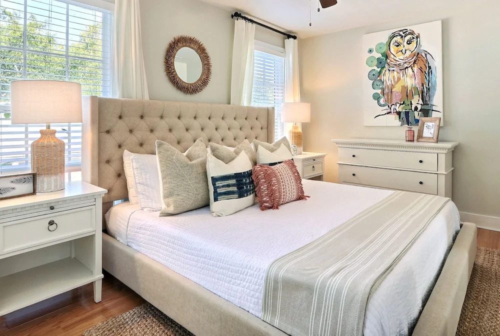 Gallery Stays - Spartina