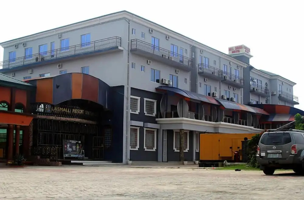 De-Lasmall Hotel and Resort Ltd