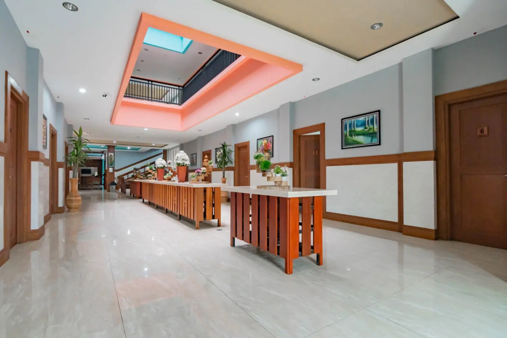Sans Hotel Budaya Cirebon