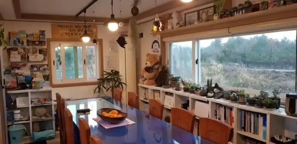 Jeju Igloo Pension