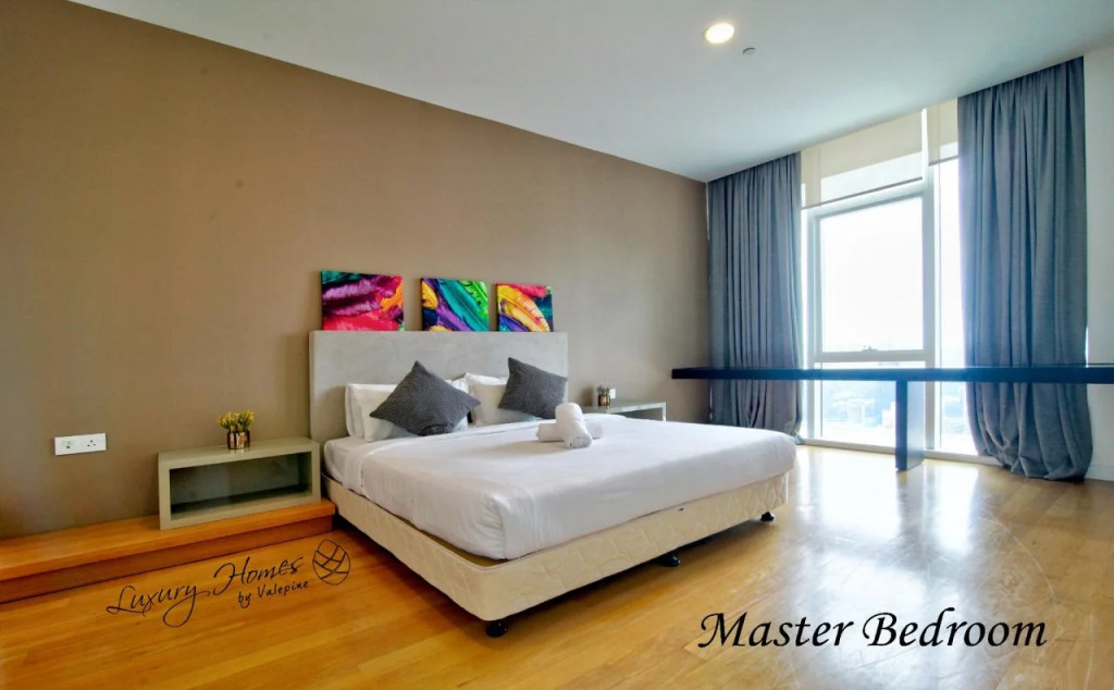LUME Platinum Suites