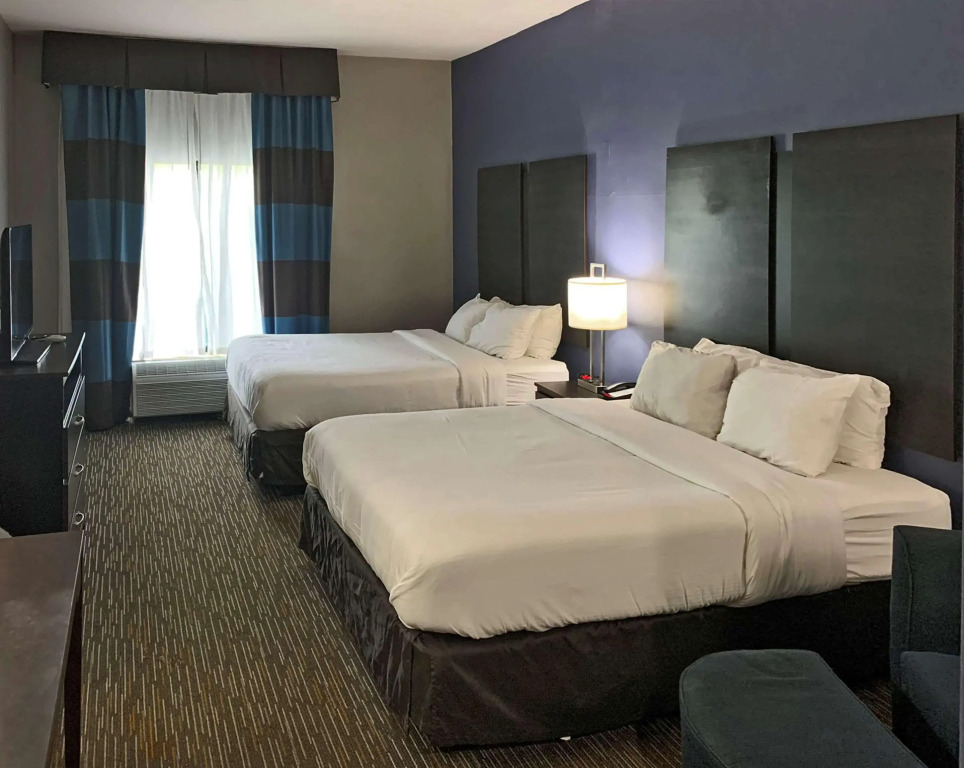 Comfort Inn & Suites Columbus North