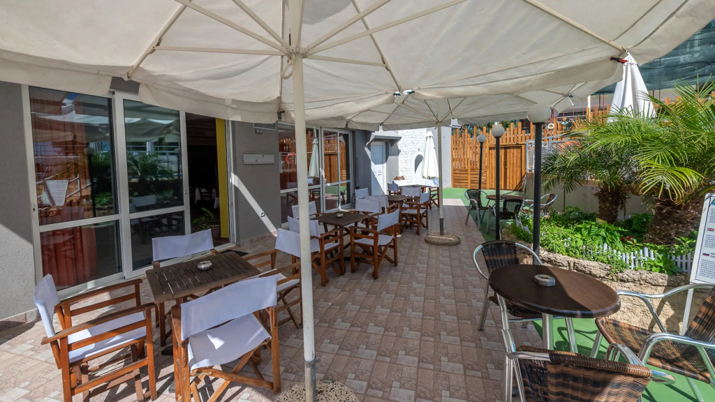 Marine Congo Hotel