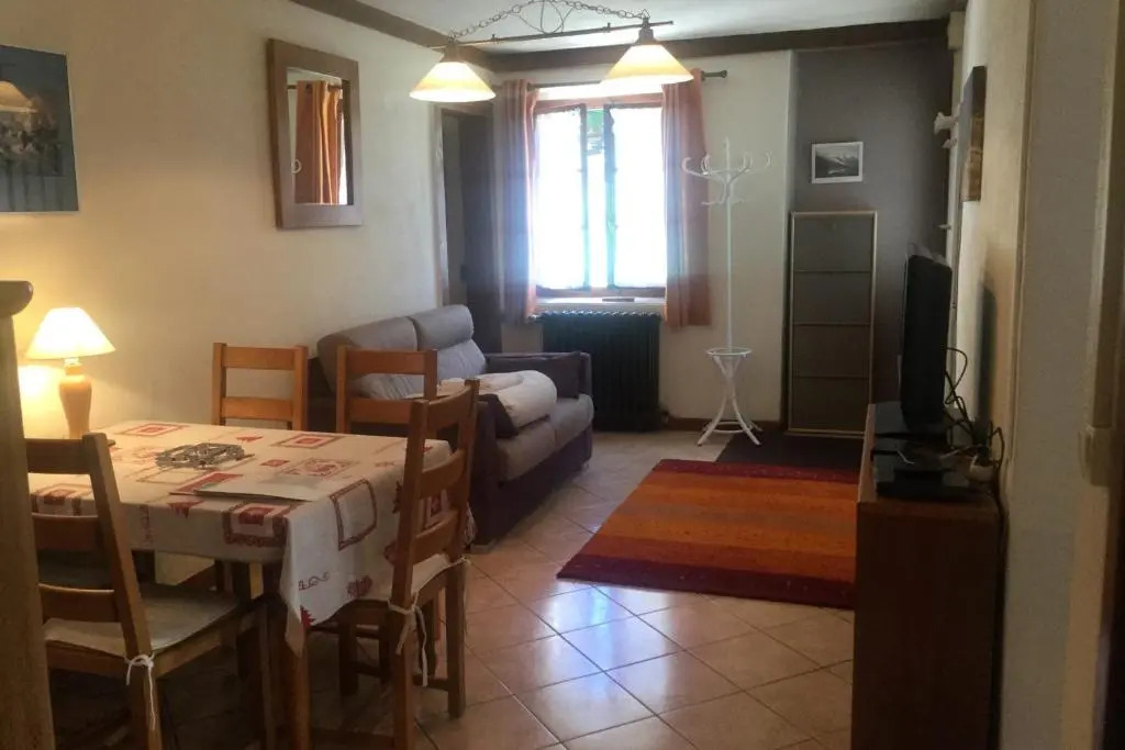 Family House With Balcony Garden Wi Fi