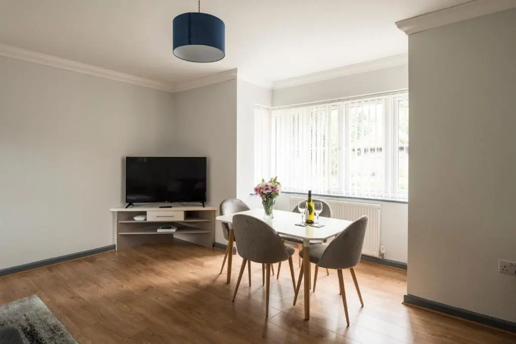 Bassett Green by Viridian Apartments