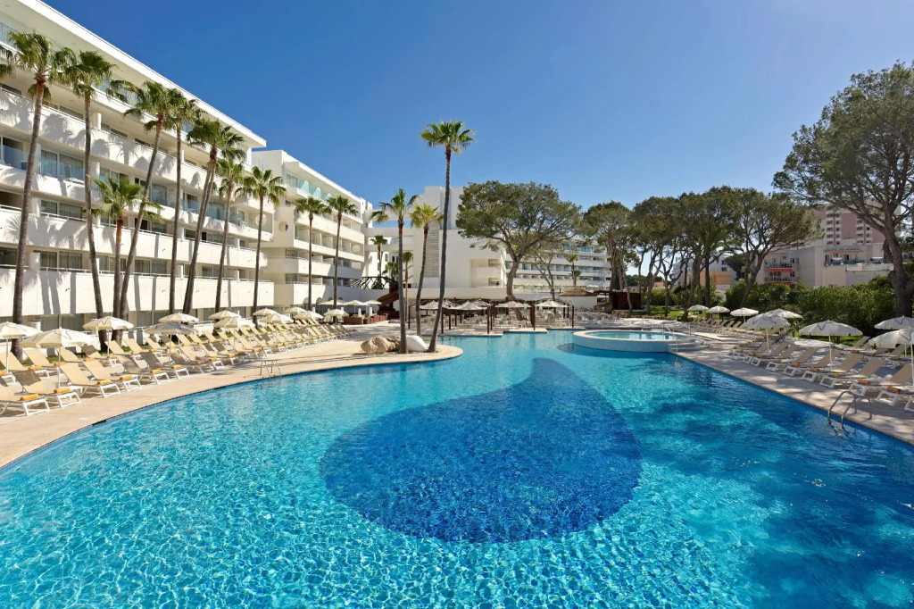 Iberostar Waves Cristina