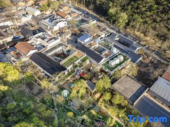 Ahantai Private Hot Spring B&B (Badaling Water Gate Great Wall Branch)