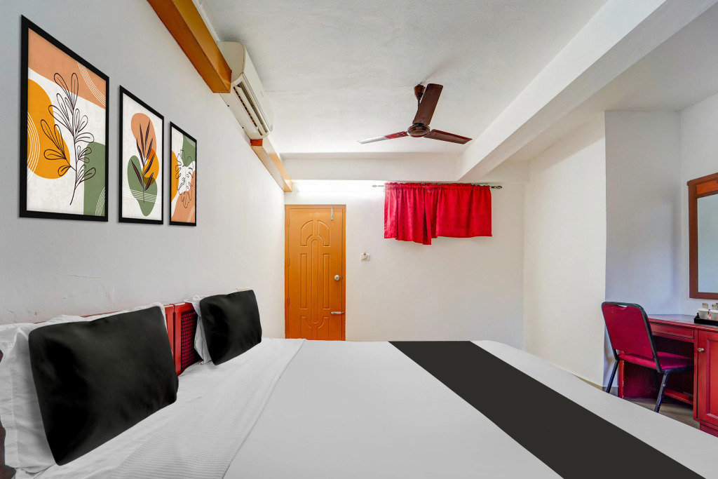 Hotel O Kottayam Near Caritas Hospital
