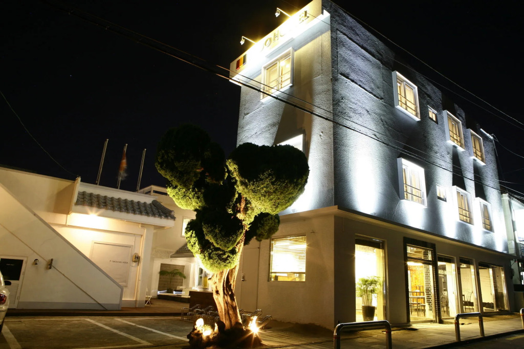 Mido Hostel