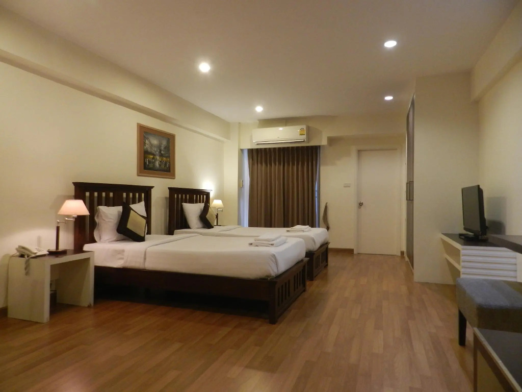 Nana Tai Suite