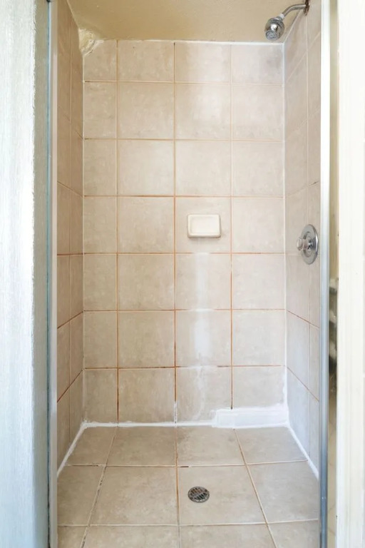 Bright & Spacious One Bedroom Apartment