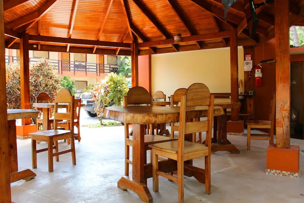 Hotel Alkamar