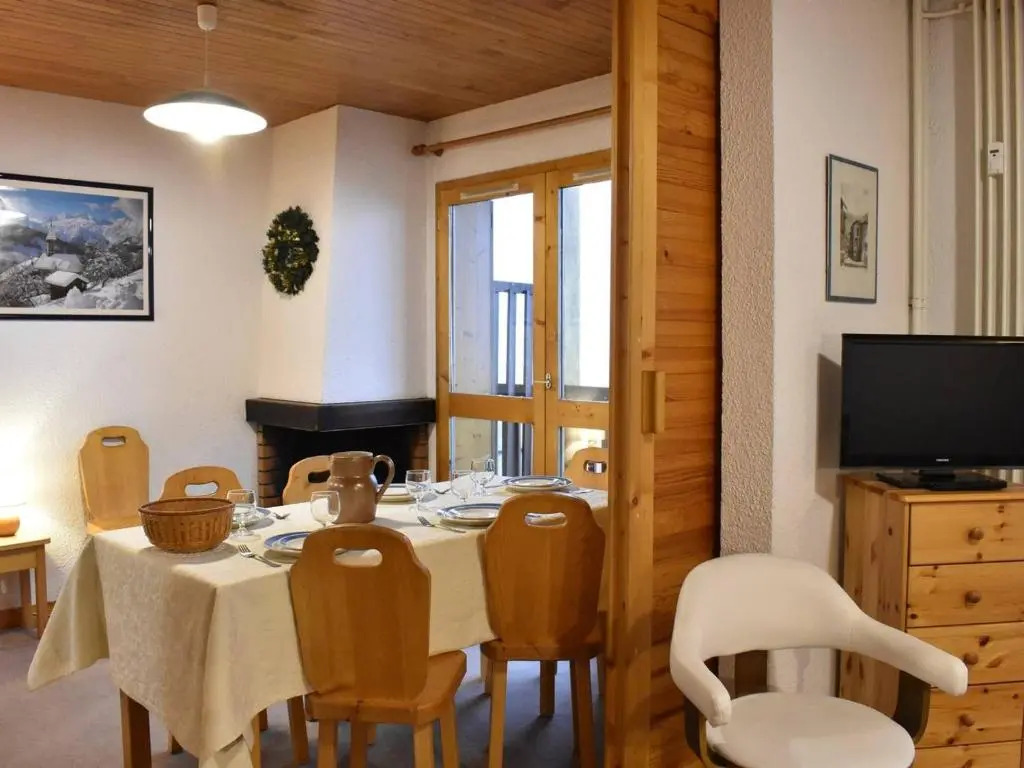 Appartement Méribel, 2 pièces, 6 personnes - FR-1-180-66