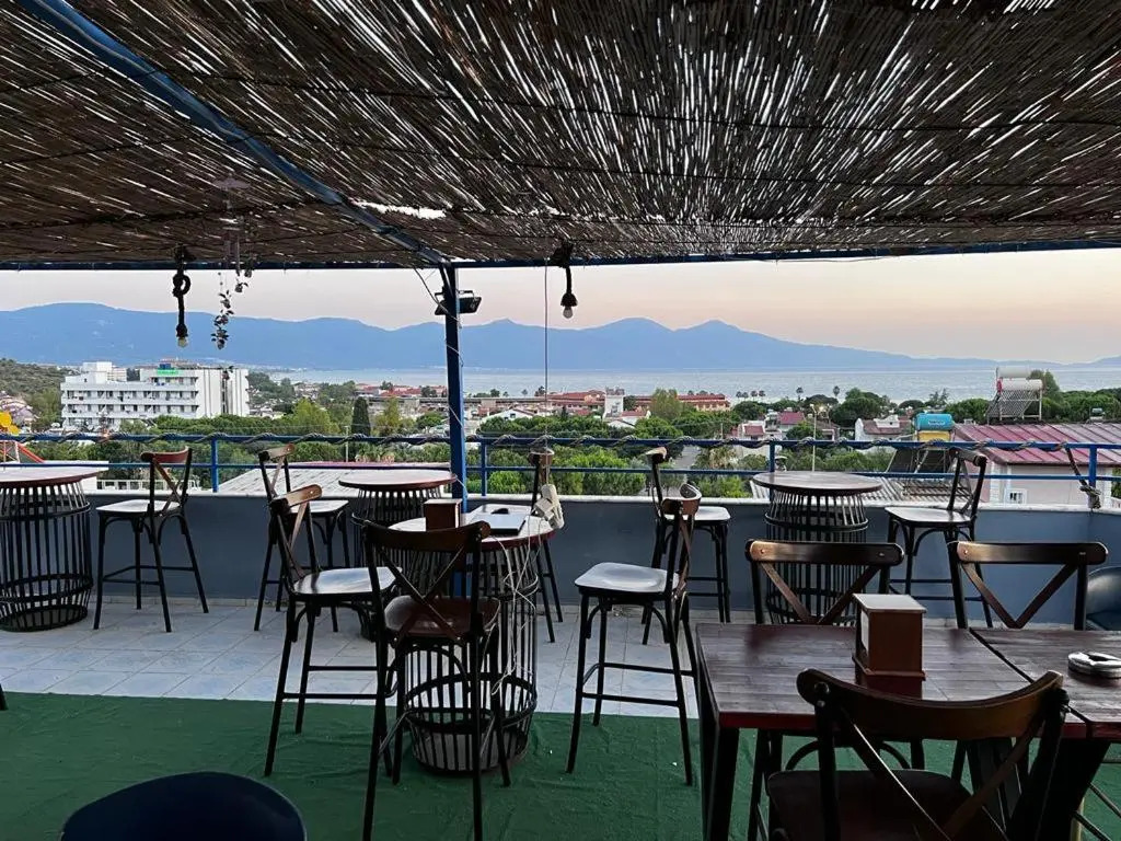 Ada Blue Star Apart Otel