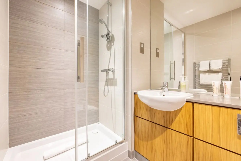 The Brixton Hideaway - Quaint & Elegant 2BDR Flat