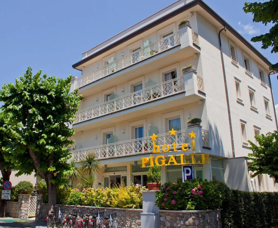 HOTEL PIGALLE