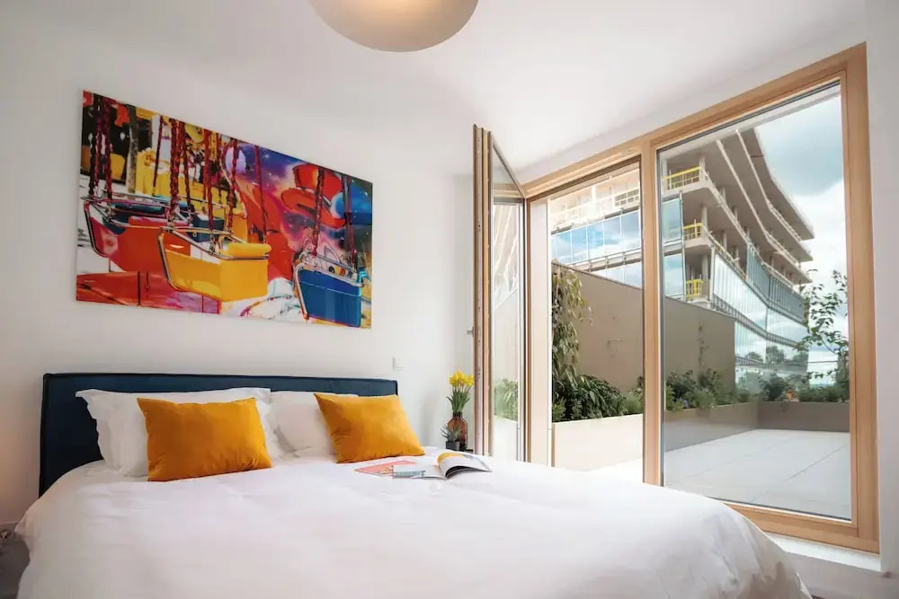Media Bay Apartments in Kirchberg by Rentaroo