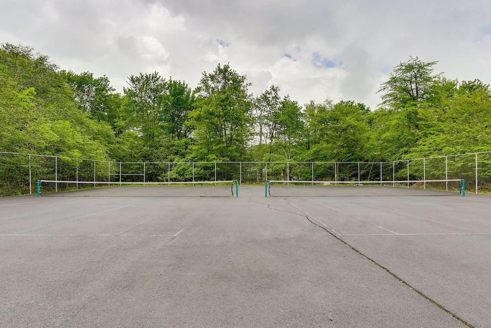 A Time to Remember' Home in Tobyhanna With Pool!
