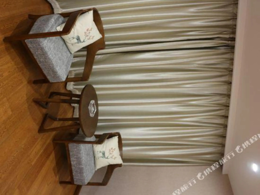 Yichen boutique hotel (university city store, Jinzhai south road, Hefei)