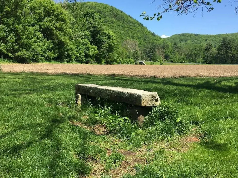 The Inn at White Hollow Farm