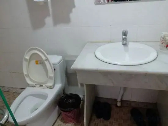 Shanghai Caihua Hotel