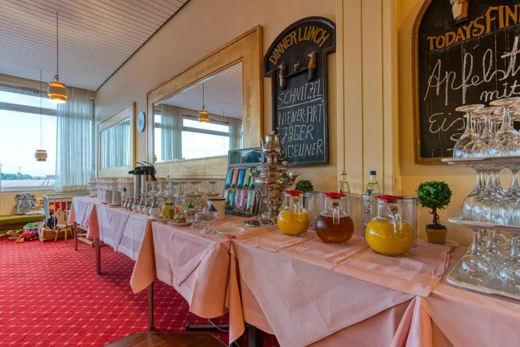 FF&E Hotel Dania