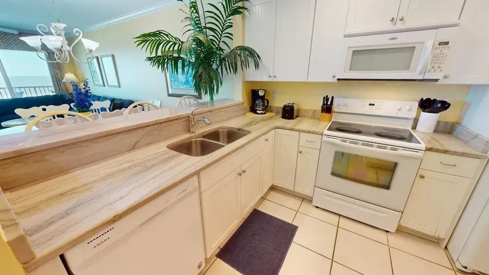 Beach House 2 by Tybee Vacation Rentals