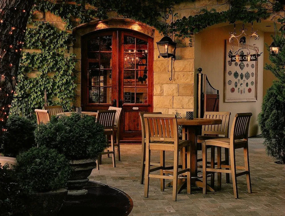 Hotel Cheval
